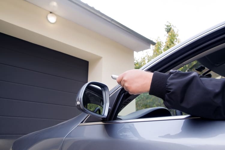 automatismes de portes de garage à Perpignan